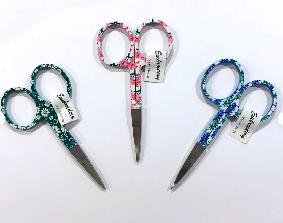 Embroidery Scissors Flowers 3 1/2"