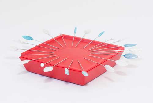 Zirkel Magnetic Pin Holder Red